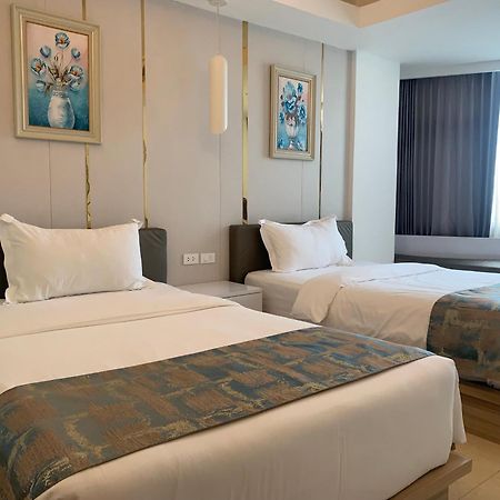 Jomtien Holiday Pattaya Exterior photo