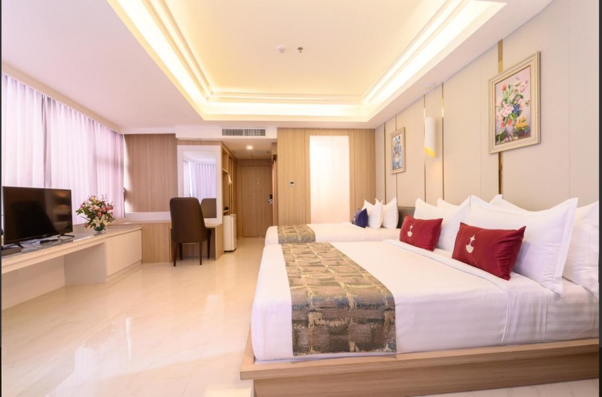Jomtien Holiday Pattaya Exterior photo