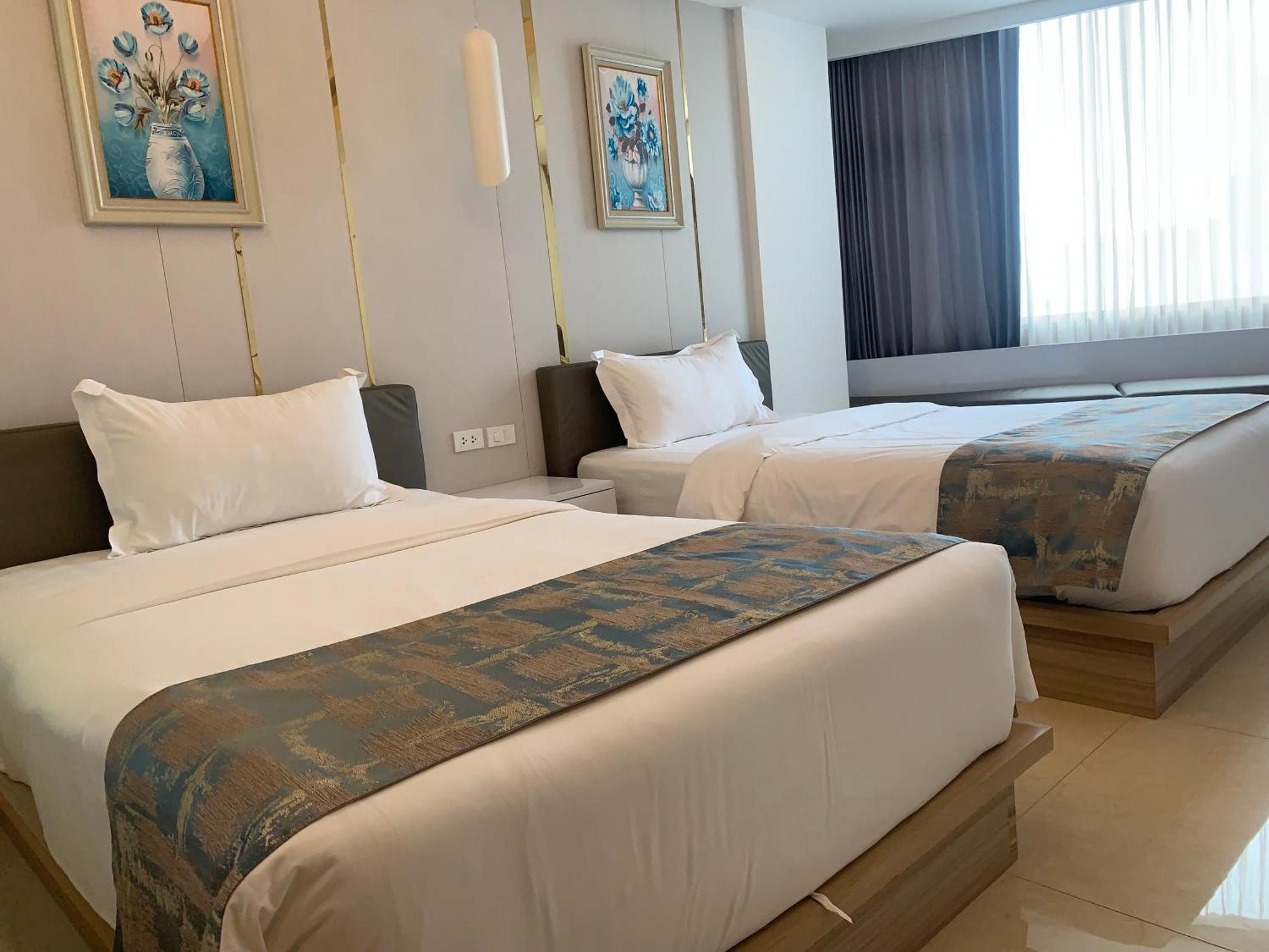 Jomtien Holiday Pattaya Exterior photo